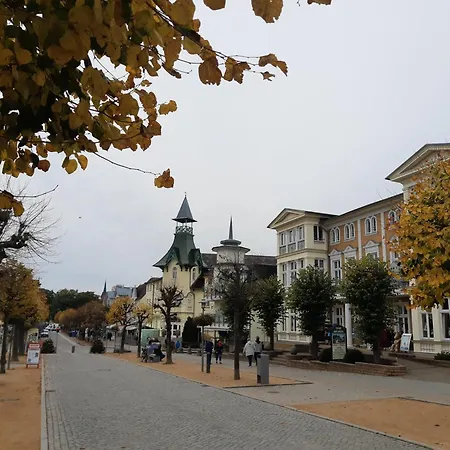 Mehrzeit Auf Usedom * Zinnowitz